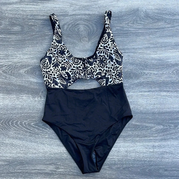 Prana Ruby Beach One Piece, flora fauna - Picture 3 of 12